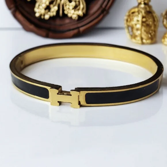 18k Gold Plated White Enamel H Logo Luxury Designer Bangle Bracelet